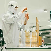 採用イメージ02